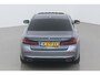 BMW 5-Serie 520e Business Edition Plus | Panoramadak | Leder | Stoelverwarming | Camera | PDC V+A