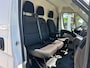 Peugeot Boxer 330 2.0 BlueHDI L1H1 Premium Pack AIRCO I NAVI I CAMERA I 3-ZITS I EURO-6 I TREKHAAK I EXTRA SLOTEN LAADRUIMTE