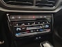 Volkswagen T-Roc 1.5 TSI 150pk DSG/AUT R-Line Panoramadak, Camera, Keyless