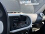 Renault Twingo 1.0 SCe Limited BJ`17 NAP NL Airco Elekpakket