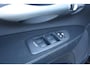 Toyota Auris 1.6 Aspiration - NAVIGATIE - TREKHAAK - CLIMATE CONTROL - 5-DEURS