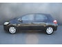 Toyota Auris 1.6 Aspiration - NAVIGATIE - TREKHAAK - CLIMATE CONTROL - 5-DEURS