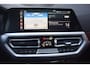 BMW 3-Serie 320i 184PK AUT8 High Executive Edition ORG.NED / NAP / LEER / SCHUIFDAK / STOELVERWARMING / SFEERVERLICHTING