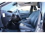 Toyota Prius 1.8 Executive ACC/Schuifdak/Head-Up/Dodehoek/JBL/Keyless/Camera/Navi/Bluetooth/Stoelverwarming/PDC/Leder/LED/17"LM