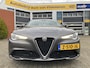 Alfa Romeo Giulia 2.0 T TI Lusso Q4 | Apple Car Play | Harman Kardon Audio |