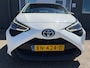 Toyota Aygo 1.0 VVT-i x-fun van 2de Eigenaar in 5 drs en bluetooth telefoon en airco en cruise controle