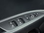 Kia Stonic 1.0 T-GDi MHEV DynamicPlusLine | Navigatie | Camera | Climate Control | Parkeer Sensoren |