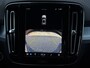 Volvo XC40 2.0 B4 Core | Adaptieve Cruise Control met dodehoekdetectie | Parkeerverwarming met timer | Donker getint glas achter | Verw. voorstoelen, achterbank en stuurwiel