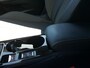Peugeot 208 1.2 PureTech 100pk Allure Navigatie | 3D-cockpit | Afneembare trekhaak | Cruise & Climate control | Parkeersensoren | 4seasonsbanden | Bluetooth | LMV
