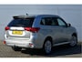 Mitsubishi Outlander PHEV 2.4 INSTYLE 4WD | PLUG IN HYBRID | V2G | FULL OPTIONS | SCHUIDAK | ADAPTIEF CRUISE | FABRIEKGARANTIE TOT 11-11-2029* | ALL IN RIJKLAARPRIJS