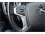 Mitsubishi Outlander PHEV 2.4 INSTYLE 4WD | PLUG IN HYBRID | V2G | SCHUIFDAK | ADAPTIEF CRUISE | TREKHAAK 1500KG | FABRIEKGARANTIE TOT 03-08-2029* | ALL IN RIJKLAARPRIJS