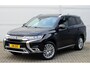 Mitsubishi Outlander PHEV 2.4 INSTYLE 4WD | PLUG IN HYBRID | V2G | SCHUIFDAK | ADAPTIEF CRUISE | TREKHAAK 1500KG | FABRIEKGARANTIE TOT 03-08-2029* | ALL IN RIJKLAARPRIJS