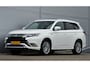 Mitsubishi Outlander PHEV 2.4 INSTYLE 4WD | PLUG IN HYBRID | V2G | FULL OPTIONS | SCHUIFDAK | ADAPTIEF CRUISE | TREKHAAK 1500KG | ALL SEASON BANDEN | ALL IN RIJKLAARPRIJS