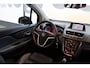 Opel Mokka 1.4 T Cosmo 4x4 | Trekhaak | Stoel/stuur verwarming | Parkeercamera | Navigatie | Schuif/kantel dak | Parkeersensoren |
