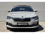 Skoda Scala 1.0 TSI Sport Business / Nederlandse Auto / Eerste Eigenaar / Apple Car Play / Cruise Control / Climate Control / Afneembare trekhaak / Panoramadak / Parkeercamera achter / Parkeersensoren voor en achter / 18 inch Licht metalen velgen