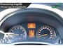 Toyota Avensis 1.8 VVTi Business navigatie climate&cruise control trekhaak regen en lichtsensor goed onderhouden