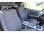 Toyota Avensis 1.8 VVTi Business navigatie climate&cruise control trekhaak regen en lichtsensor goed onderhouden