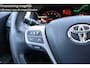 Toyota Avensis 1.8 VVTi Business navigatie climate&cruise control trekhaak regen en lichtsensor goed onderhouden