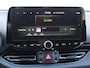 Hyundai i30 Wagon 1.5 T-GDi MHEV Premium / Trekhaak Afneembaar (1400 KG) / Lederen Bekleding / Stoelverwarming & Ventilatie / Keyless Entry & Start / Navigatie + Apple Carplay/Android Auto /