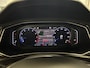 Volkswagen T-Roc 1.5 TSI Sport Virtual Cockpit | + Winterset op LM velgen | Compleet!