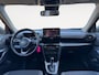 Toyota Yaris Cross | Cruise Control Adaptief | Achteruitrijcamera | Navigatie Carplay/ Android auto | Climate Control | All Season banden |