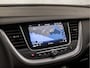 Opel Grandland X 1.2 Turbo Innovation (APPLE CARPLAY, GROOT NAVI, CLIMATE, CAMERA, LEDER, SPORTSTOELEN, GETINT GLAS, PARKEERSENSOREN, CRUISE, DAB+, NIEUWE APK, NIEUWSTAAT)