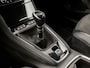 Opel Grandland X 1.2 Turbo Innovation (APPLE CARPLAY, GROOT NAVI, CLIMATE, CAMERA, LEDER, SPORTSTOELEN, GETINT GLAS, PARKEERSENSOREN, CRUISE, DAB+, NIEUWE APK, NIEUWSTAAT)