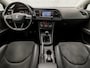 SEAT Leon ST 1.2 TSI Sport (NAVIGATIE, CLIMATE, LEDER/ALCANTARA, GETINT GLAS, SPORTSTOELEN, CRUISE, LED KOPLAMPEN, PARKEERSENSOREN, NIEUWE APK, NIEUWSTAAT)