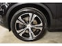 Volvo XC40 T4 211PK Automaat Recharge Inscription Expression / Navigatie / Cruisecontrol / Panoramadak / Stoelverwarming / Stuurverwarming / Elektrische Achterklep / Trekhaak /