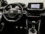Peugeot 208 1.2 PureTech GT (VIRTUAL COCKPIT, APPLE CARPLAY, GROOT NAVI, ADAPTIVE CRUISE, 360 CAMERA, LEDER, SPORTSTOELEN, GETINT GLAS, LM VELGEN, LANE ASSIST, NIEUWSTAAT)