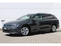 Volkswagen Golf Variant 1.0 TSI 110pk Life | Trekhaak | Navigatie | Parkeersensoren