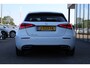 Mercedes-Benz A-klasse 180d AUT7 Launch Edition Premium Night LEDER WIDESCREEN CAMERA NAVI 18''