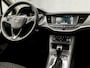 Opel Astra Sports Tourer 1.4 Sport 146Pk Automaat (APPLE CARPLAY, NAVIGATIE, CLIMATE, CAMERA, SPORTSTOELEN, LM VELGEN, PARKEERSENSOREN, CRUISE, NIEUWSTAAT)