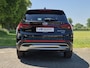Hyundai Santa Fe 1.6 T-GDI PHEV Plug-in Premium Automaat / Apple Carplay Android Auto / Elektrische achterklep / Rondomzicht camera / Stuur- en Stoelverwarming / Adaptief CC / Stoelventilatie voor / Achterbank verwarming /