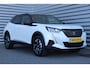 Peugeot 2008 1.2 PURETECH 130PK GT PACK AUTOMAAT / NAVI / LEDER / CLIMA / FULL-LED / 17" LMV / CAMERA / WINTERPAKKET / CRUISECONTROL / NIEUWSTAAT !!