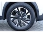 Peugeot 2008 1.2 PURETECH 130PK GT PACK AUTOMAAT / NAVI / LEDER / CLIMA / FULL-LED / 17" LMV / CAMERA / WINTERPAKKET / CRUISECONTROL / NIEUWSTAAT !!