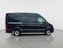 Volkswagen Crafter 2.0 TDI 140pk L3H3 Comfortline | Navigatie | Camera | Trekhaak | Sidebars | Betimmering