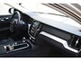 Volvo V60 T6 350PK Automaat AWD Ultra Dark / Adaptieve Cruisecontrol / Parkeersensoren / Stoelverwarming / Stuurverwarming / 360 Camera / Elektrische Stoelen /