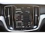 Volvo V60 T6 350PK Automaat AWD Ultra Dark / Adaptieve Cruisecontrol / Parkeersensoren / Stoelverwarming / Stuurverwarming / 360 Camera / Elektrische Stoelen /