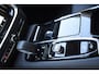 Volvo V60 T6 350PK Automaat AWD Ultra Dark / Adaptieve Cruisecontrol / Parkeersensoren / Stoelverwarming / Stuurverwarming / 360 Camera / Elektrische Stoelen /