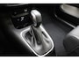 Citroën C3 1.2 PureTech Shine 110pk Automaat | Navigatie | Climate Control | Camera | Cruise control | Lichtmetalen Velgen