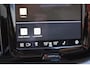 Volvo XC60 T6 350PK Automaat AWD Plus Dark / Adaptive Cruise control / Stoelverwarming v+a / Stuurverwarming / Elektr. achterklep  / Panoramadak / Harman Kardon /