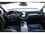 Volvo XC60 T6 350PK Automaat AWD Plus Dark / Adaptive Cruise control / Stoelverwarming v+a / Stuurverwarming / Elektr. achterklep  / Panoramadak / Harman Kardon /