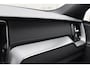 Volvo XC60 T6 350PK AWD Plus Black Edition / Adaptieve cruise control / Harman Kardon / BLIS / Panoramadak / Apple carplay / Parkeersensoren met 360 camera / Elektrische achterklep / Elektrische stoelen met geheugen / Stoel en stuurwielverwarming / 21” velgen / Trekhaak /