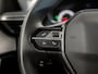 Peugeot 2008 1.2 PureTech Sport (APPLE CARPLAY, LANE ASSIST, SPORTSTOELEN, PARKEERSENSOREN, CRUISE, DAB+, NIEUWE APK, NIEUWSTAAT)