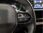 Peugeot 2008 1.2 PureTech Sport (APPLE CARPLAY, LANE ASSIST, SPORTSTOELEN, PARKEERSENSOREN, CRUISE, DAB+, NIEUWE APK, NIEUWSTAAT)