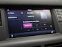 Land Rover Discovery Sport 2.0 TD4 HSE Luxury | Achteruitrijcamera | Parkeersensoren | Stoelverwarming | Panoramadak | Trekhaak | Automaat |