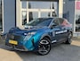 Peugeot E-3008 Allure Avantage 73 kWh | Leder | Stoel en stuurverwarming | Adaptieve cruise control | Navigatie | Warmtepomp