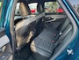 Peugeot E-3008 Allure Avantage 73 kWh | Leder | Stoel en stuurverwarming | Adaptieve cruise control | Navigatie | Warmtepomp