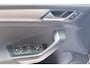 Volkswagen T-Roc 1.0 TSI Style - N.A.P. Airco, Cruise, Navi, PDC, Camera.